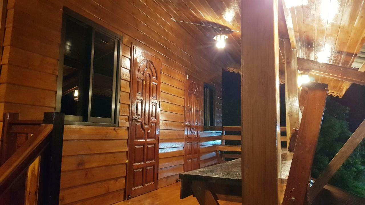 Perfect Resort And Motorbike & Bicycle For Rents 수코타이 외부 사진